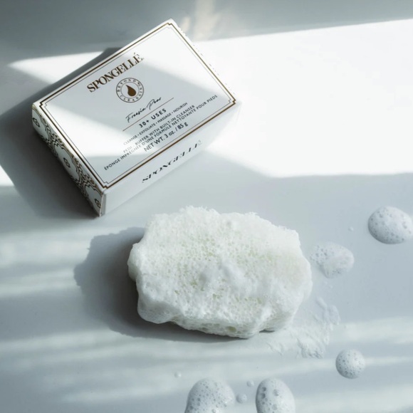 SPONGELLE FREESIA PEAR CLEANSING PEDI BUFFER - Picture 5 of 6